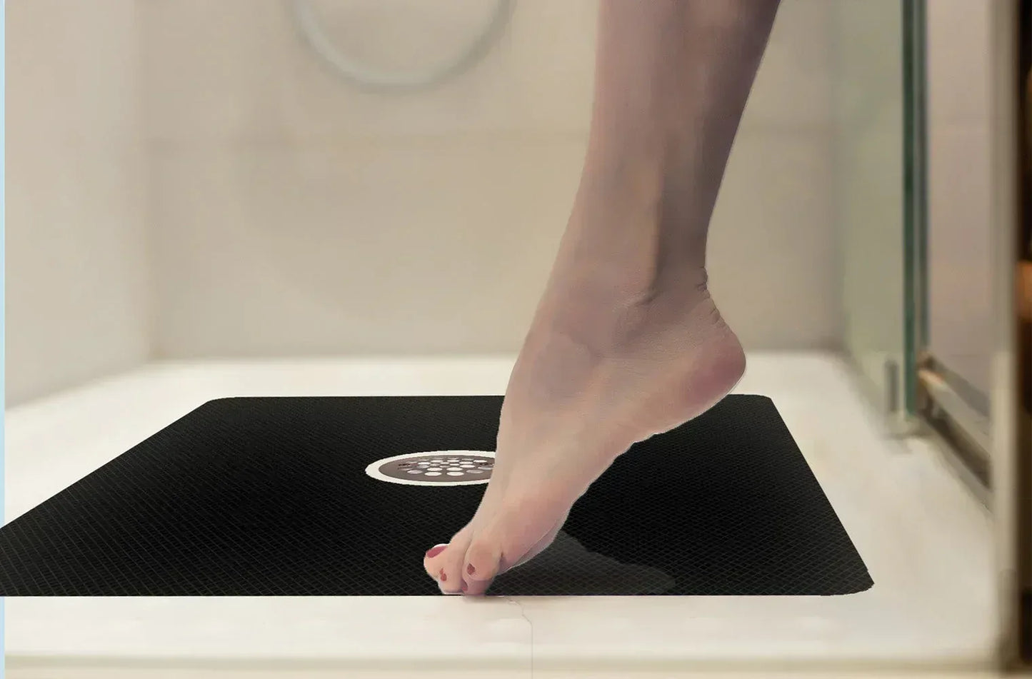 Shower Mat (w/ Drain Hole) - Kahuna Grip