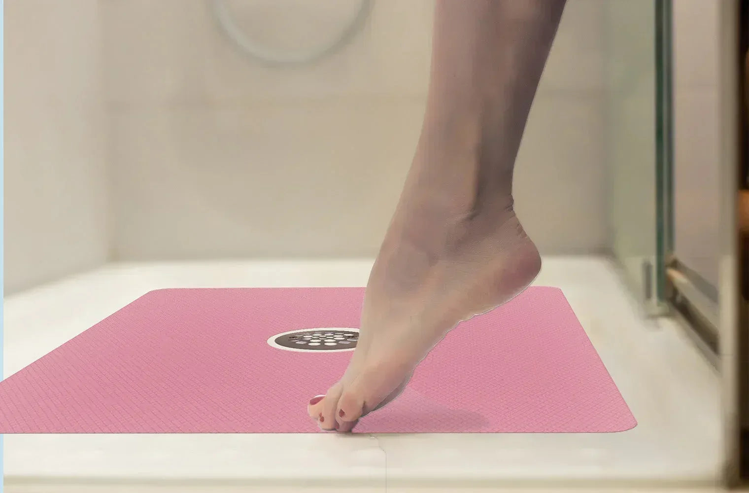 Shower Mat (w/ Drain Hole) - Kahuna Grip