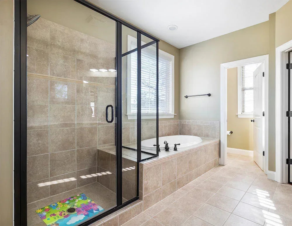 Shower Mat (w/ Drain Hole) - Kahuna Grip