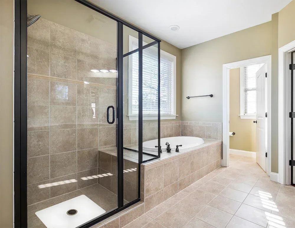 Shower Mat (w/ Drain Hole) - Kahuna Grip